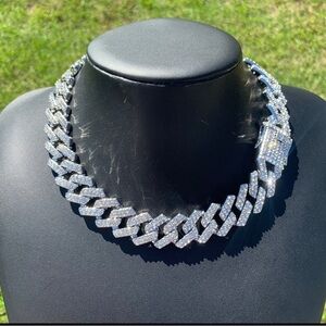 Silver Women's Necklace 18inch